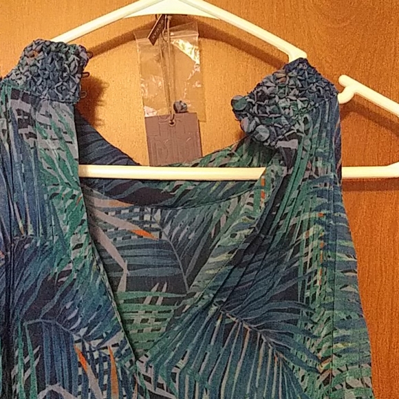 Tank - Picture 5 of 5